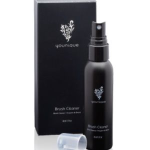 Younique brush cleaner